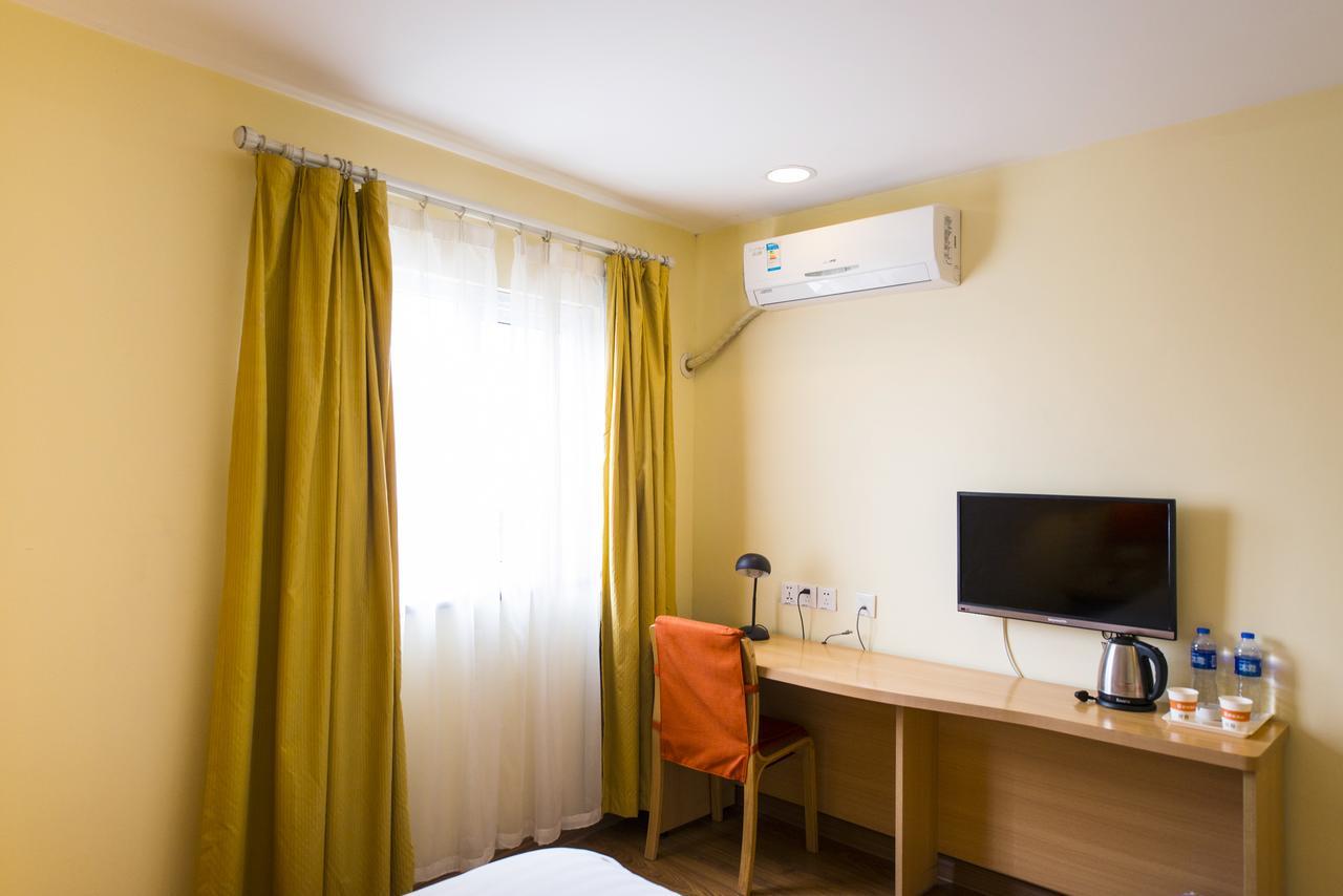 Home Inn Shanghai Hongqiao Terminal Jinshajiang Road Changfeng Exteriör bild