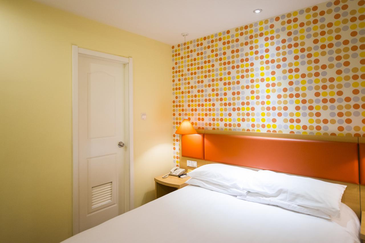 Home Inn Shanghai Hongqiao Terminal Jinshajiang Road Changfeng Exteriör bild