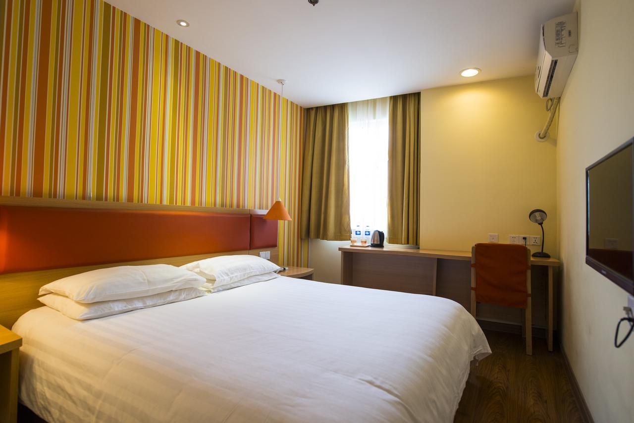 Home Inn Shanghai Hongqiao Terminal Jinshajiang Road Changfeng Exteriör bild