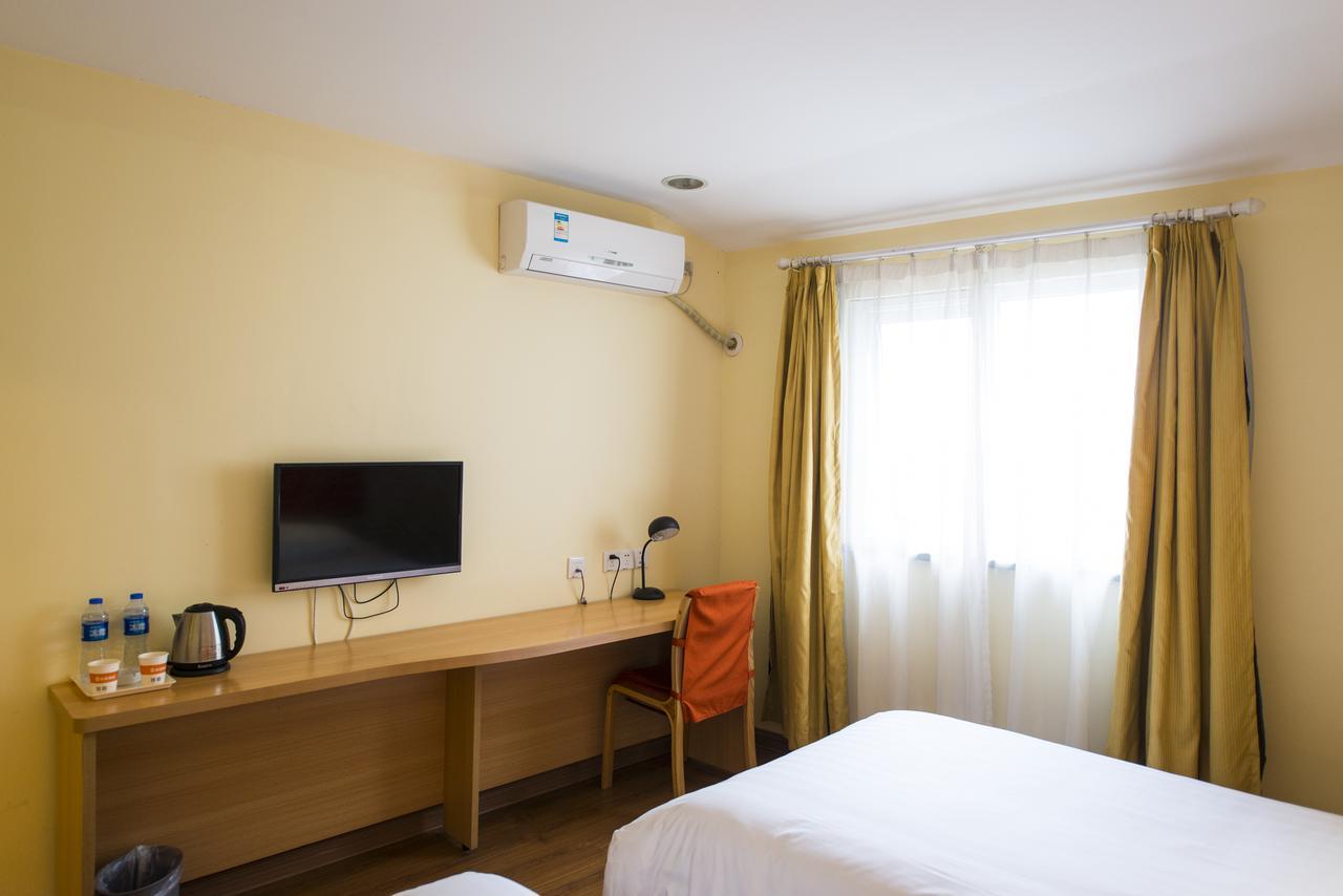 Home Inn Shanghai Hongqiao Terminal Jinshajiang Road Changfeng Exteriör bild